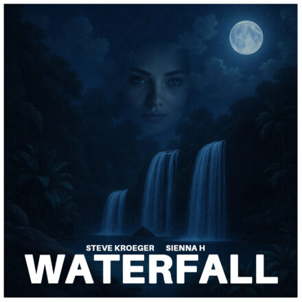 Steve Kroeger, Sienna H - Waterfall 3000 x 3000